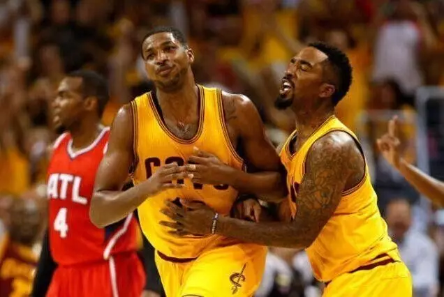 骑士翻盘魔术，乔治惊艳四座