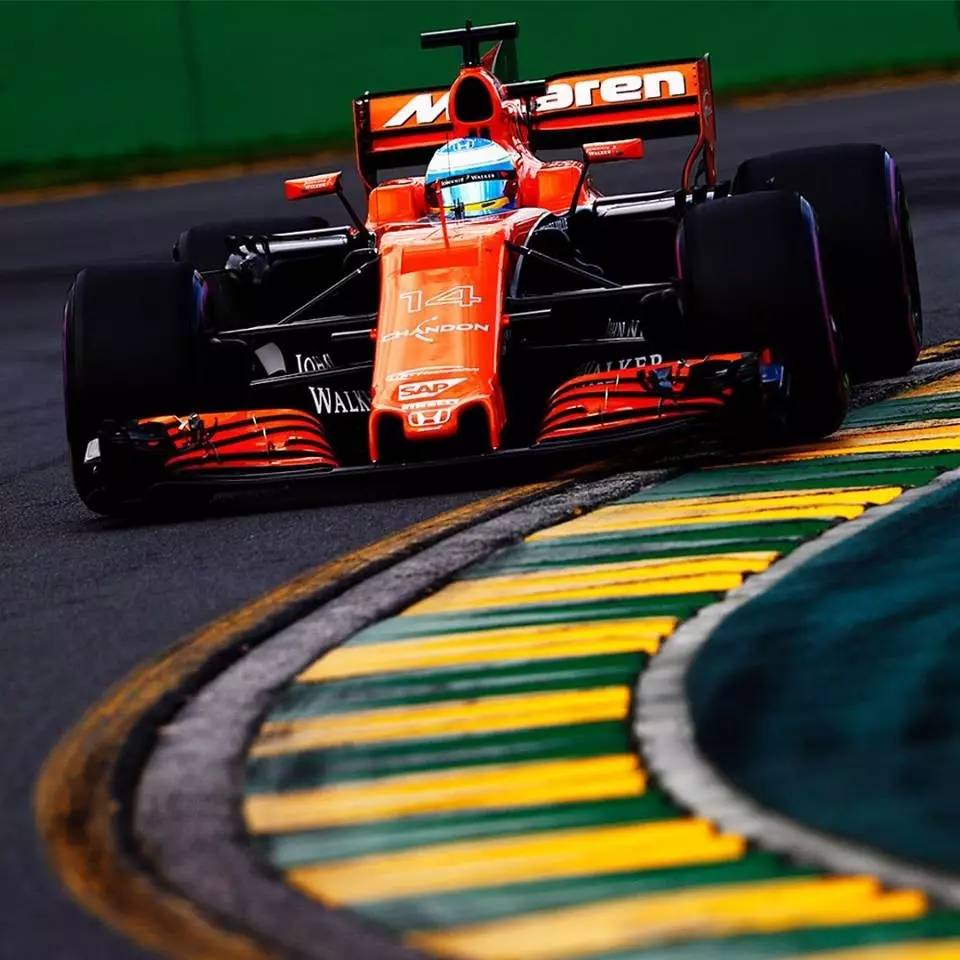 迈凯伦轻取威廉姆斯，阿隆索带队取胜