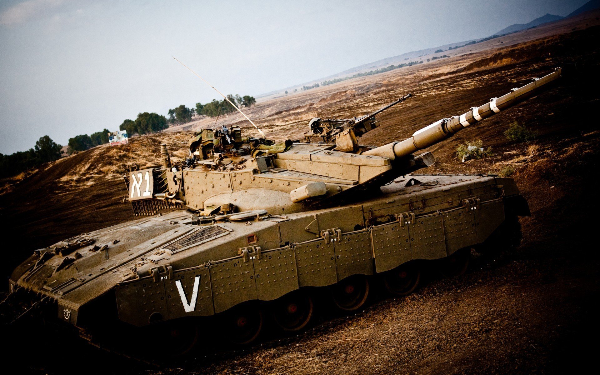 霍勒迪强行终结新奥尔良之夜，在世界顶级控卫对话中接管战场