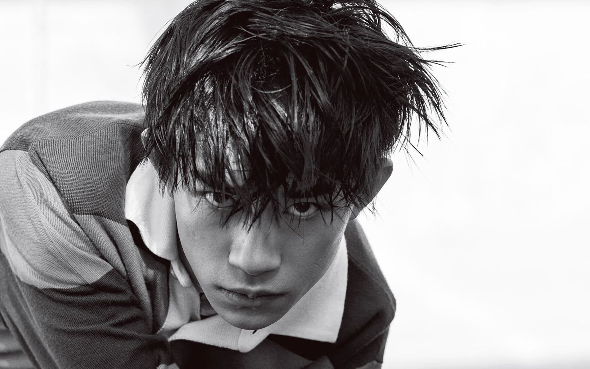 平行宇宙的金靴，当哈兰德为另一个韩国而战