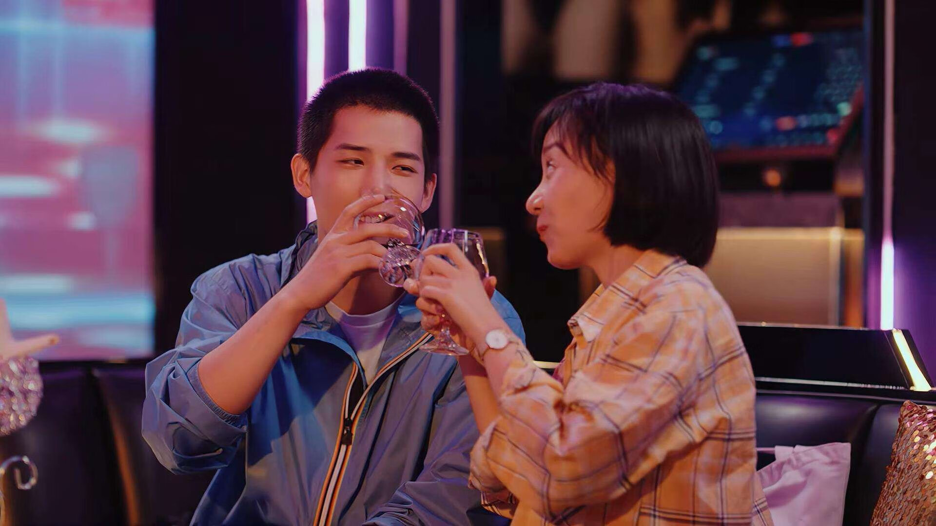 黄金风暴席卷伯纳乌，卡拉斯科的利剑，刺穿白色神话